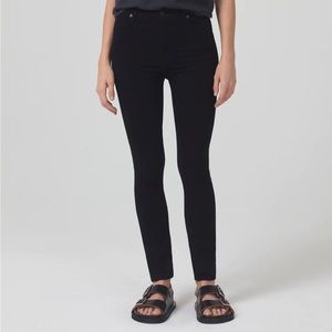 Citizens of Humanity Chrissy High Rise Skinny
In Plush Black